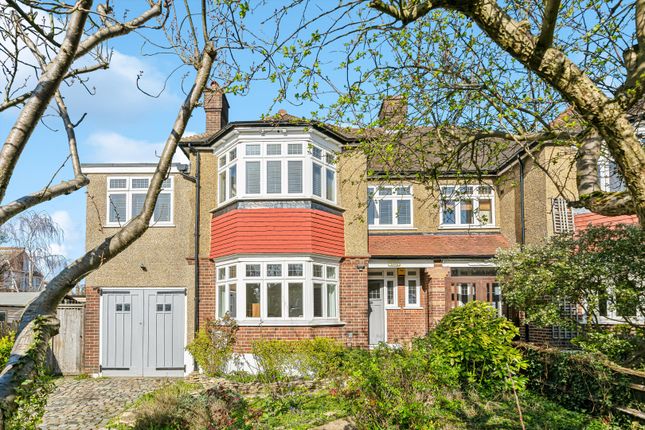 4 bed property, in Eastlands Crescent, £2,500,000