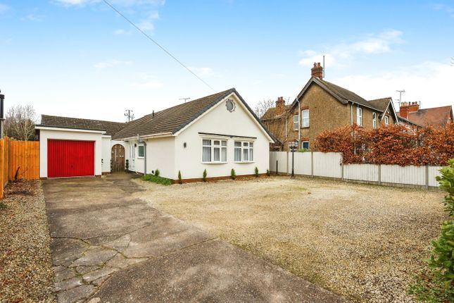 6 bed property, in North Parade, £475,000