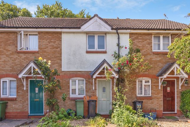 2 bed property, in Merlin Drive, £259,000