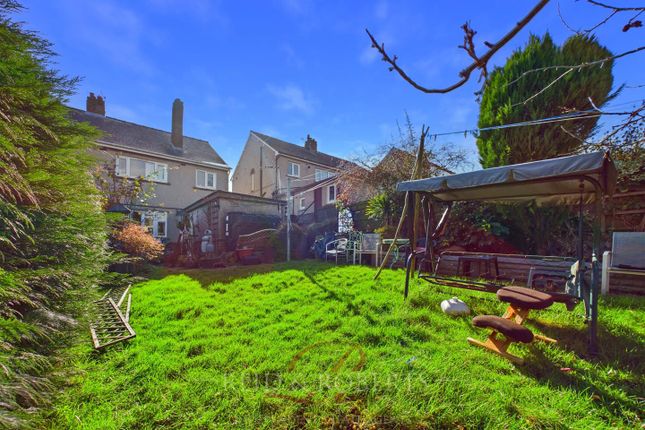 3 bed property, in Maes Lygan, £160,000