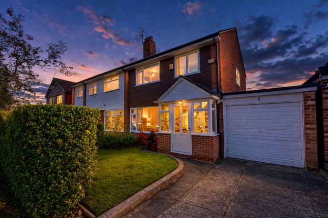 3 bed property, in Sawley Drive, £400,000