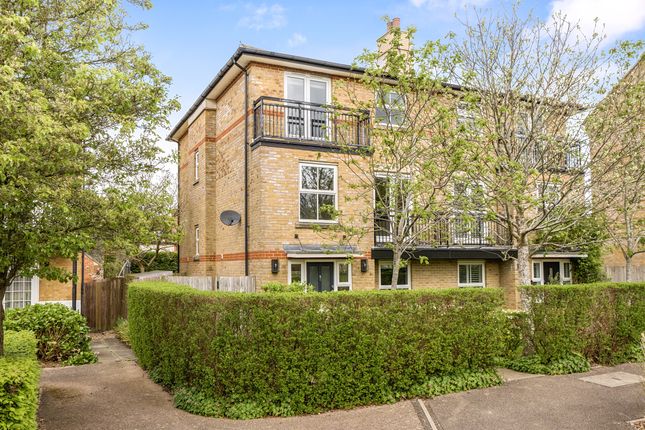 4 bed property, in Weston Drive, £695,000