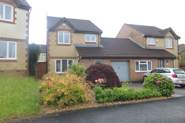 3 bed property, in Cowslip Close, £365,000