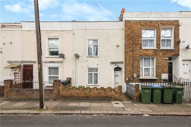 3 bed property, in Burrage Place, £445,000