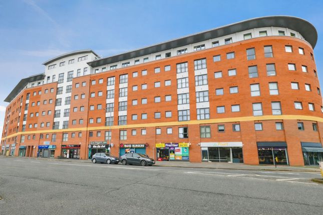 2 bed property, in Marsden Road, £67,500