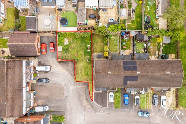 2 bed property, in Plot Of Land Atherstone Close, £70,000