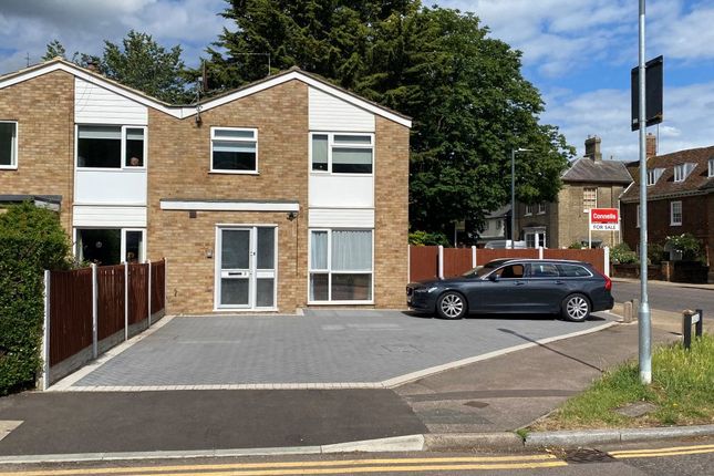 3 bed property, in The Gardens, £535,000