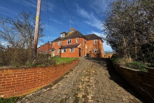 4 bed property, in Burts Hill, £550,000