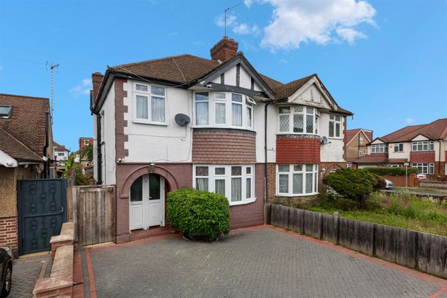 3 bed property, in Diamond Road, £625,000