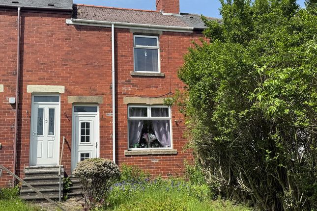 2 bed property, in Annfield Place, £75,000