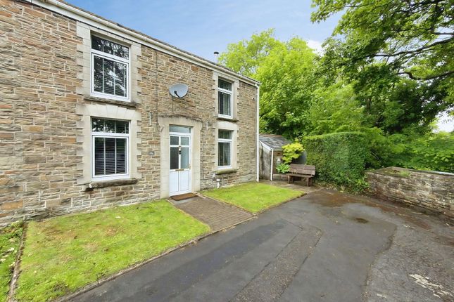 3 bed property, in Heol Y Graig, £210,000