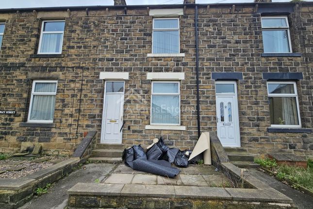 2 bed property, in Kimberley Street, £145,000