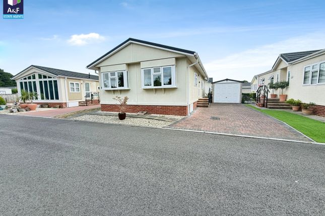 2 bed property, in Chilton Park, £197,500