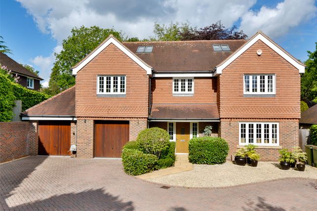 5 bed property, in Thakeham Copse, £1,150,000