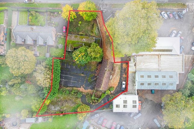 4 bed property, in London Road, £375,000