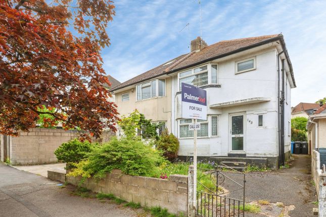 3 bed property, in Dorchester Road, £260,000