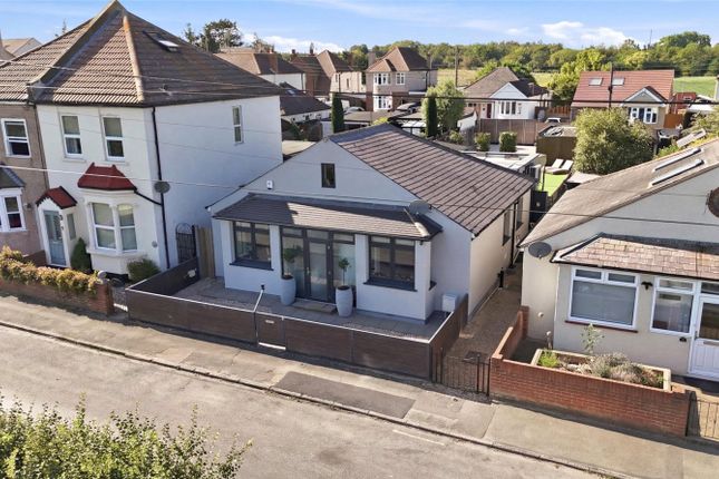 3 bed property, in Shirehall Road, £575,000