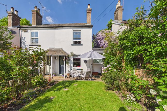 2 bed property, in Park Terrace West, £410,000
