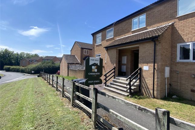 1 bed property, in Barton Road, £105,000