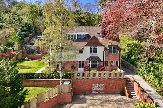 6 bed property, in Yew Trees, £2,750,000