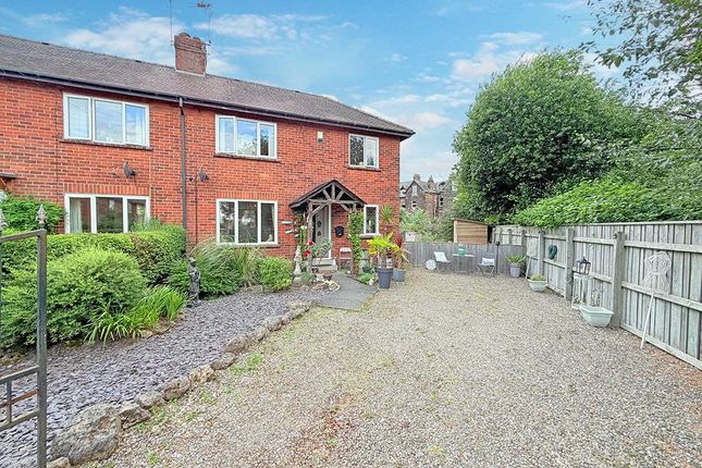 2 bed property, in Albany Avenue, £265,000