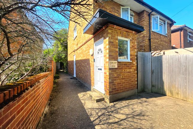 2 bed property, in Alma Row, £350,000