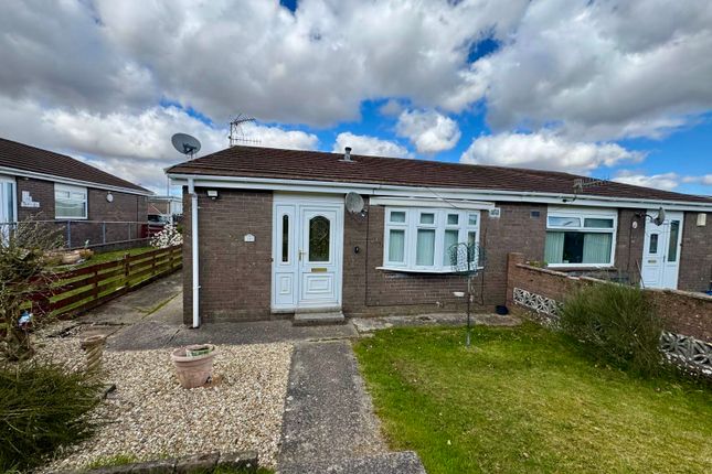2 bed property, in St. Fagans Grove, £199,995
