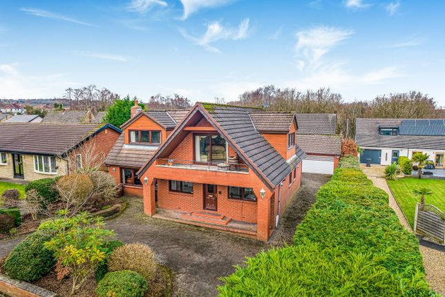 3 bed property, in Kingsway, £450,000