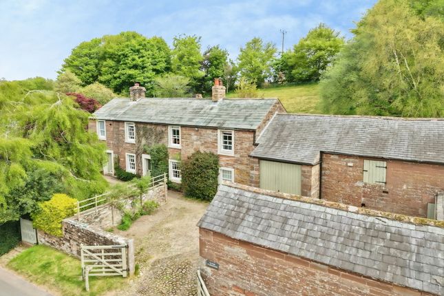 4 bed property, in Faugh Farm House, £550,000