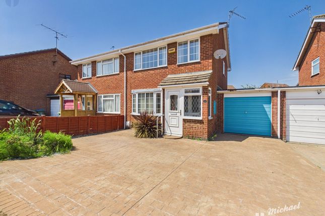 3 bed property, in Ramworth Way, £350,000