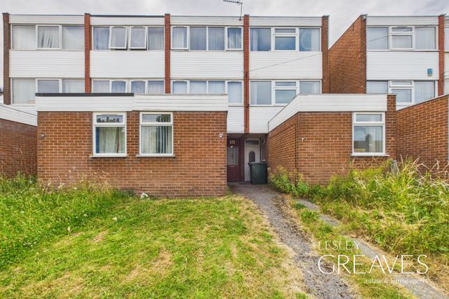 3 bed property, in Phoenix Avenue, £150,000