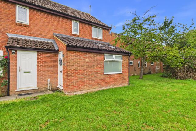 3 bed property, in Langstone Close, £315,000