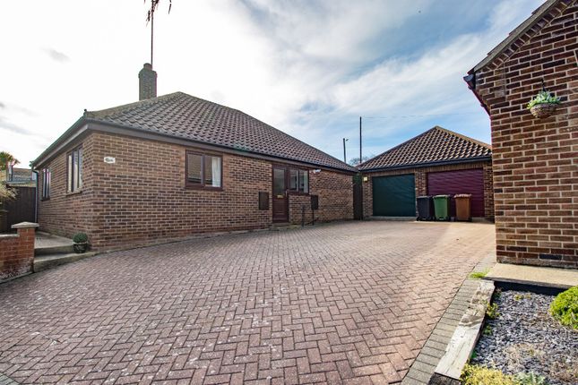 3 bed property, in Fairfield Close, £280,000