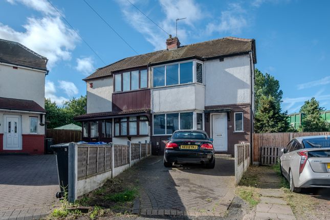 2 bed property, in St. Pauls Crescent, £150,000