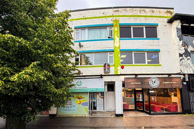 2 bed property, in The Sovereign Centre, £55,000