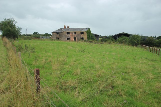 Studio, in Thornbury, £300,000