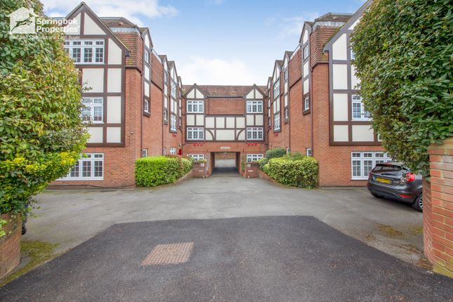 2 bed property, in 25 Conway Road, £420,000