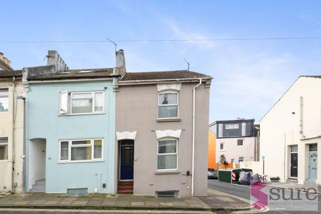 4 bed property, in Rochester Street, £475,000