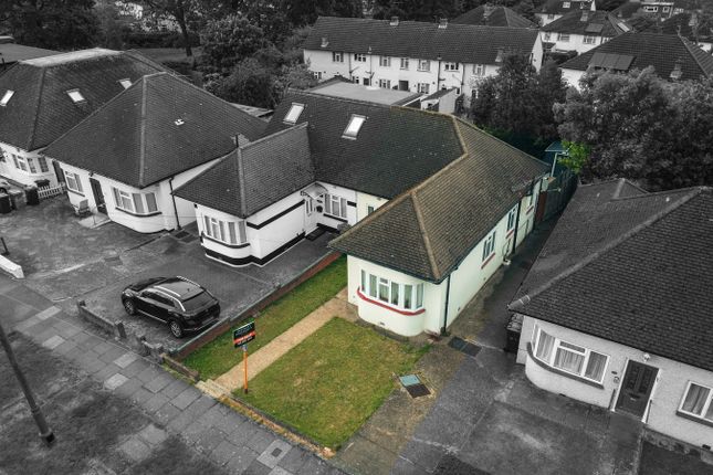 3 bed property, in Kenilworth Road, £525,000