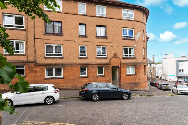 3 bed property, in Ann Street, £57,000