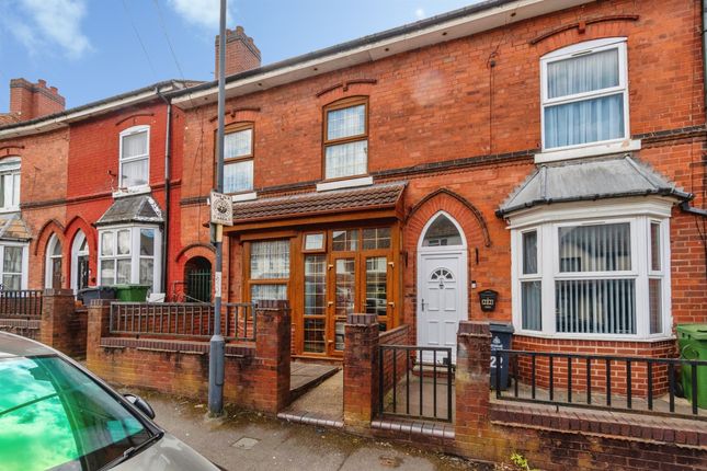 4 bed property, in Earl Street, £325,000