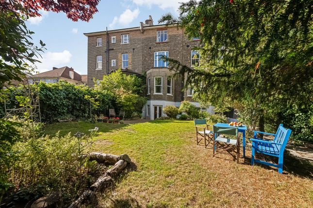 2 bed property, in Border Road, £500,000