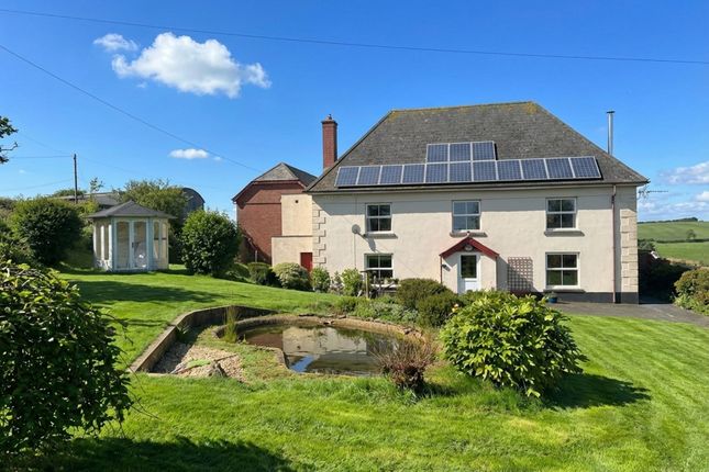 5 bed property, in Morchard Road, £850,000