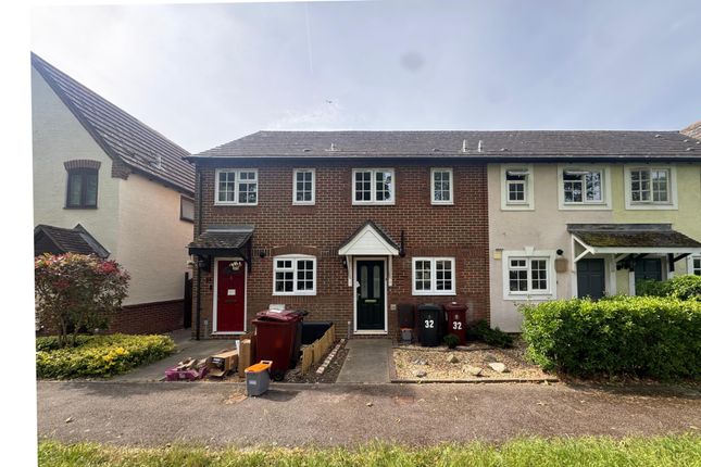 2 bed property, in 32 Churchwood Drive, £180,000