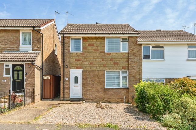 3 bed property, in Blaydon Walk, £210,000