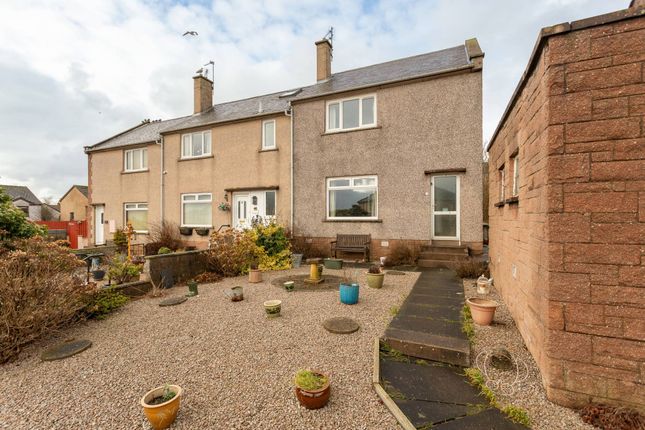 2 bed property, in Ness Drive, £110,000