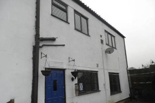 2 bed property, in 5 Granville Place, £90,000