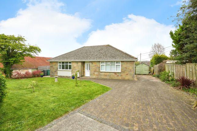 3 bed property, in Rew Street, £410,000