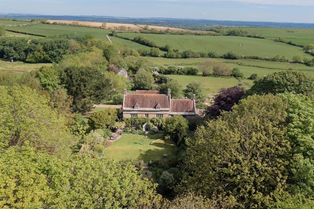 6 bed property, in Holworth, £2,000,000
