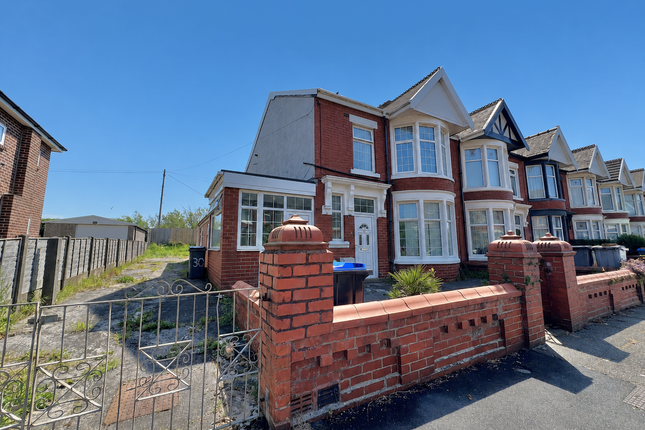3 bed property, in Lichfield Road, £169,000
